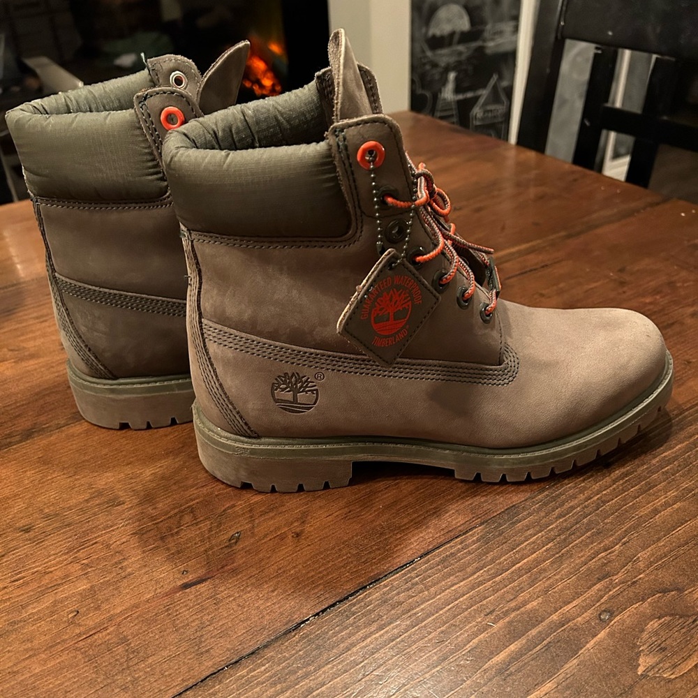 Men’s classic Timberland Boot. Excellent condition.